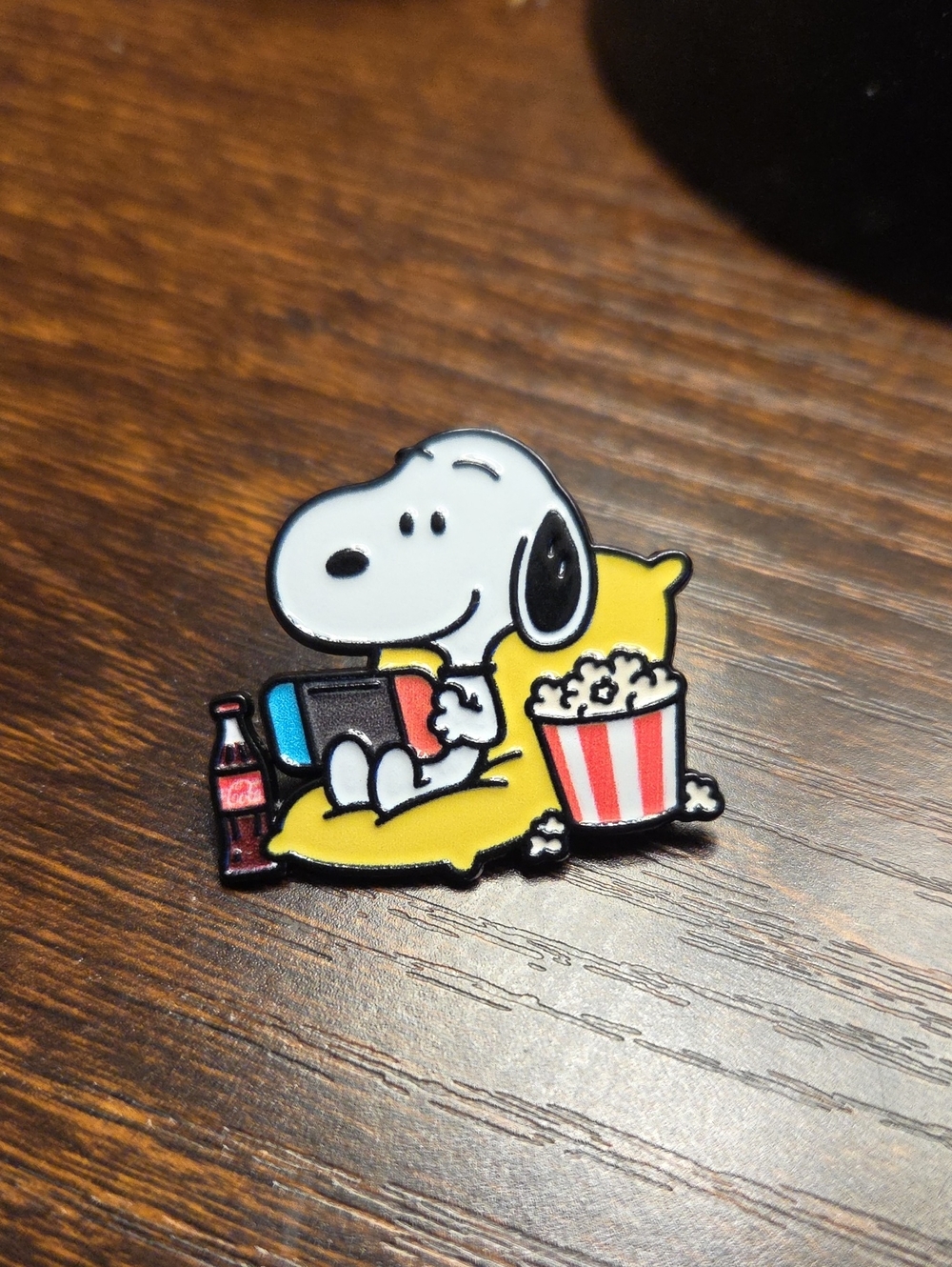 Peanuts Snoopy Relaxing Enamel Pin in Yellow, White, Red, Black